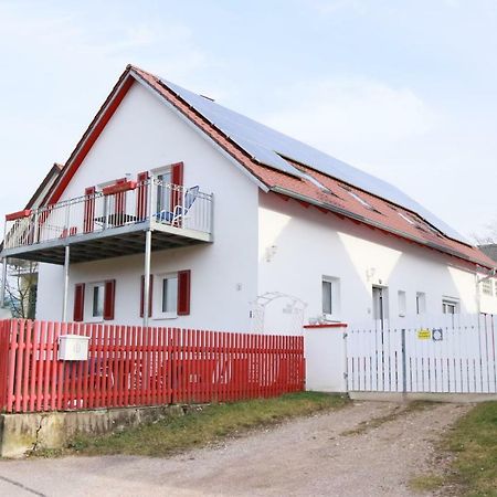 La Toskana Apartment Ihr Rueckzugsort Am Regen Zeitlarn Екстер'єр фото
